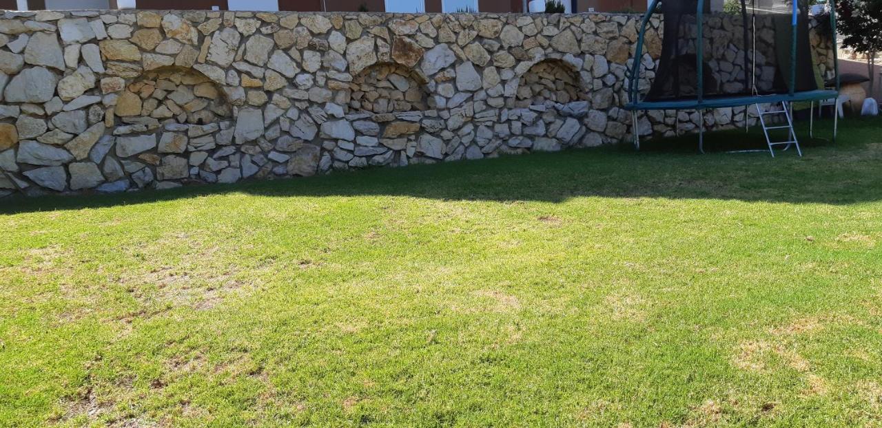 Bed and Breakfast Sanabl Druze Hospitality Ein Kinya Exterior foto