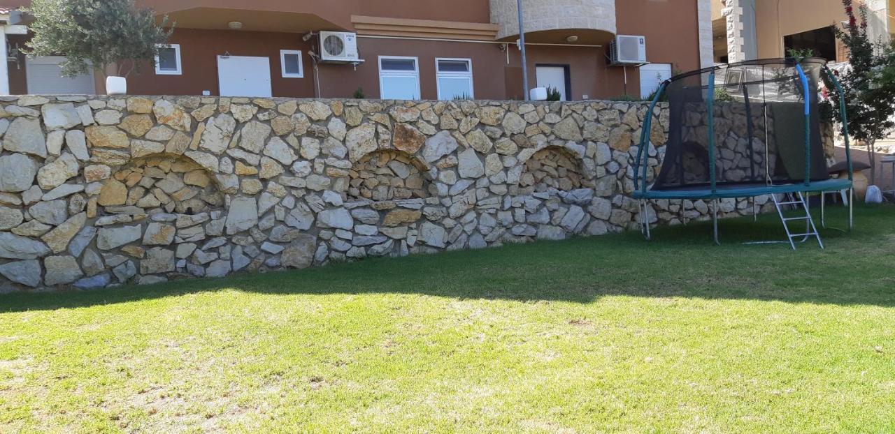 Bed and Breakfast Sanabl Druze Hospitality Ein Kinya Exterior foto
