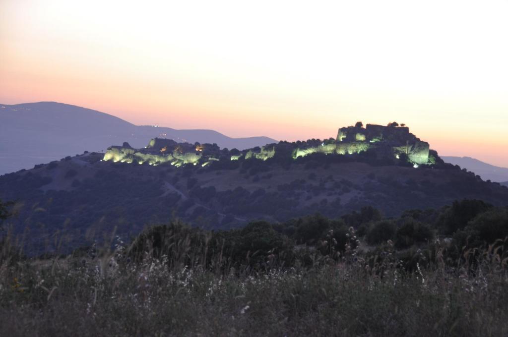 Bed and Breakfast Sanabl Druze Hospitality Ein Kinya Exterior foto