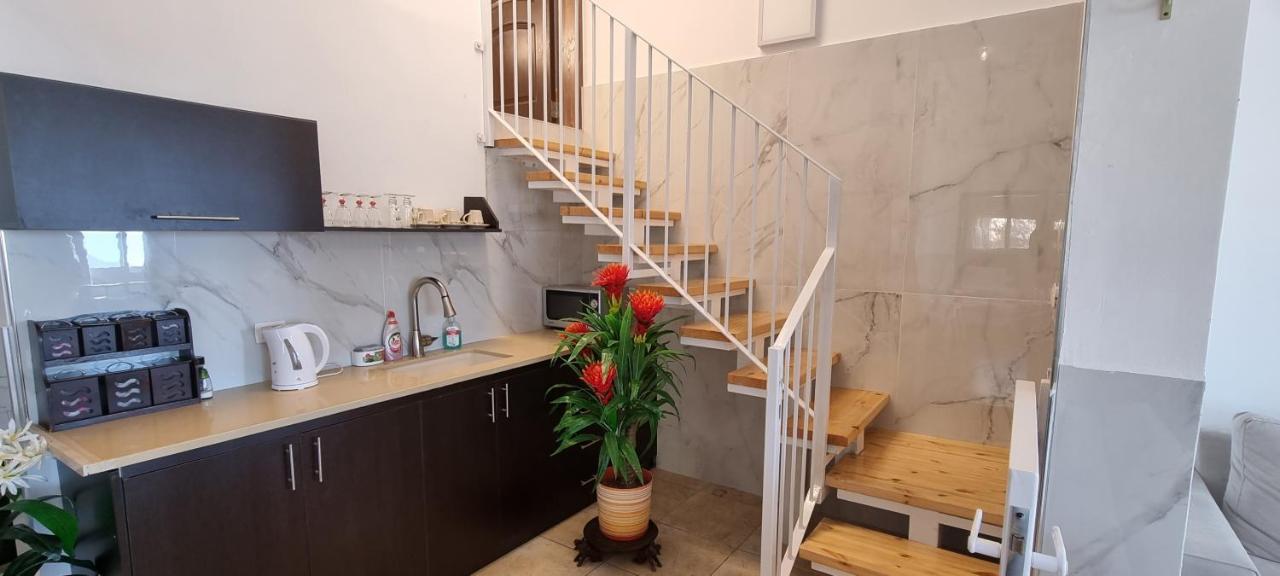 Bed and Breakfast Sanabl Druze Hospitality Ein Kinya Exterior foto